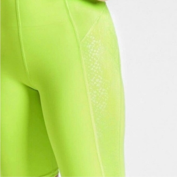 ATHLETA Stay Fly Neon Reflective 9” Biker Shorts Gym Yoga Cycle Green Yellow S - Picture 9 of 10